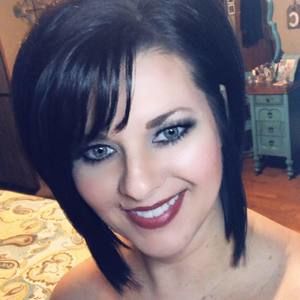 Meet your Posher, Devin